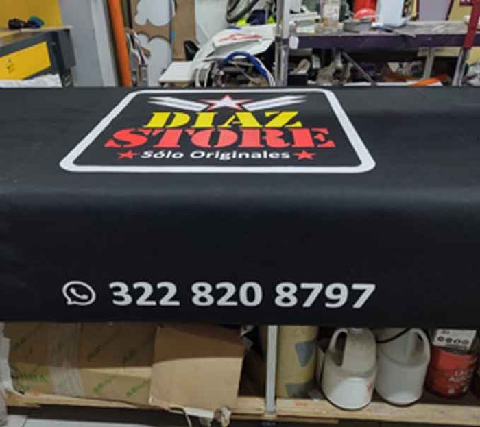 4-pergola-carpas-publicitarias-–-logo-carpas-color-print--kiosco-parasol-pergola-sombrillas-membranas-